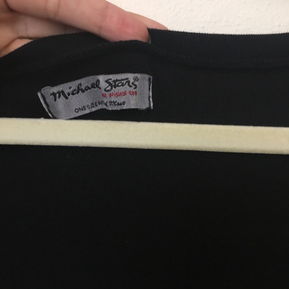 Michael Stars plain black t-shirt - Picture 3 of 3